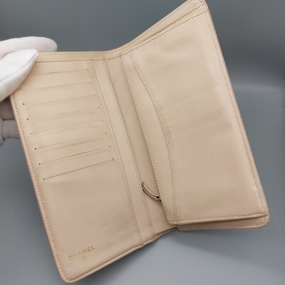 🖤CANEL Gold Metallic Quilted Leather Wallet/Clutch🖤 - Picture 4 of 17